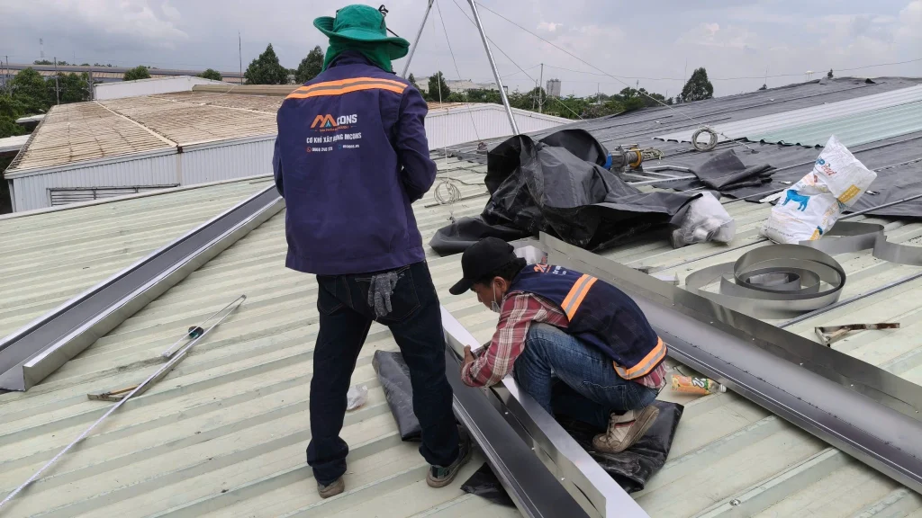 Đội ngủ mcons gia công máng xối inox