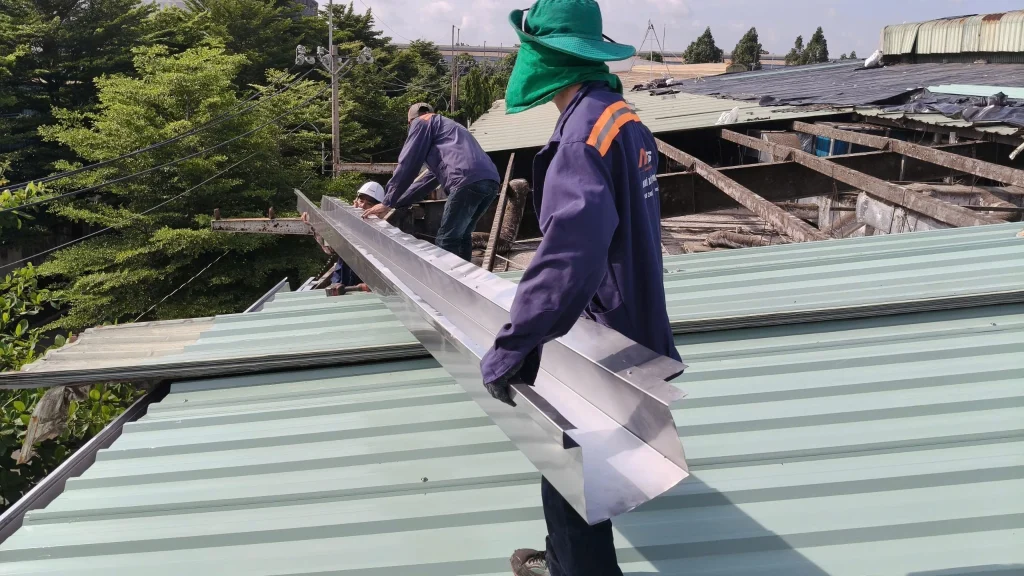 thi công máng xối cho nhà xưởng tại tp hcm | mcons